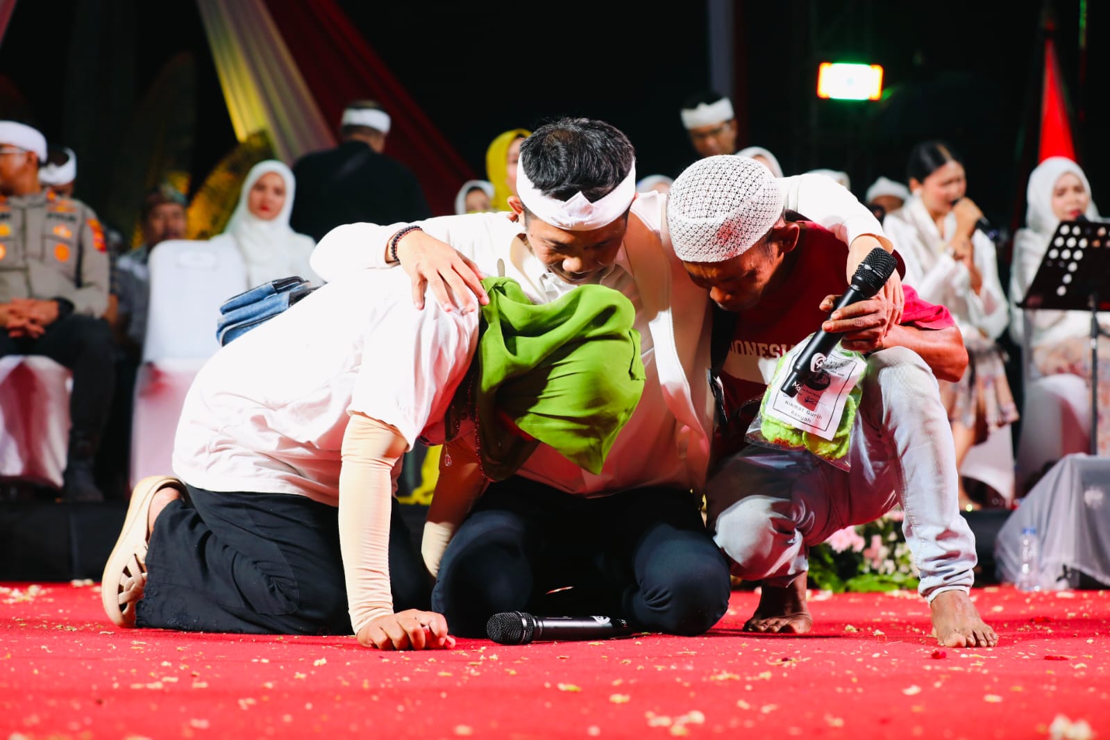 Dari Tradisi hingga Hiburan, Hajat Lembur Tegaldatar Pererat Kedekatan Bupati dengan Warga