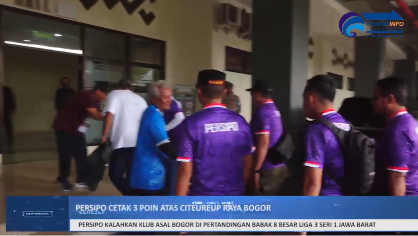 ROMBONGAN BUPATI PURWAKARTA DUKUNG LANGSUNG PERSIPO DI STADION PATRIOT CHANDRABAGA BEKASI