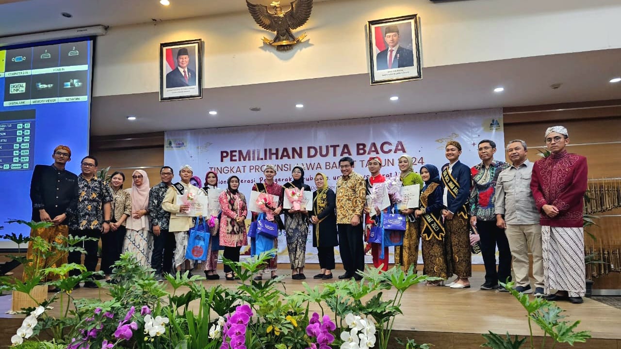 Puteri Purwakarta Sabet Predikat Terbaik 1 Duta Baca Jawa Barat