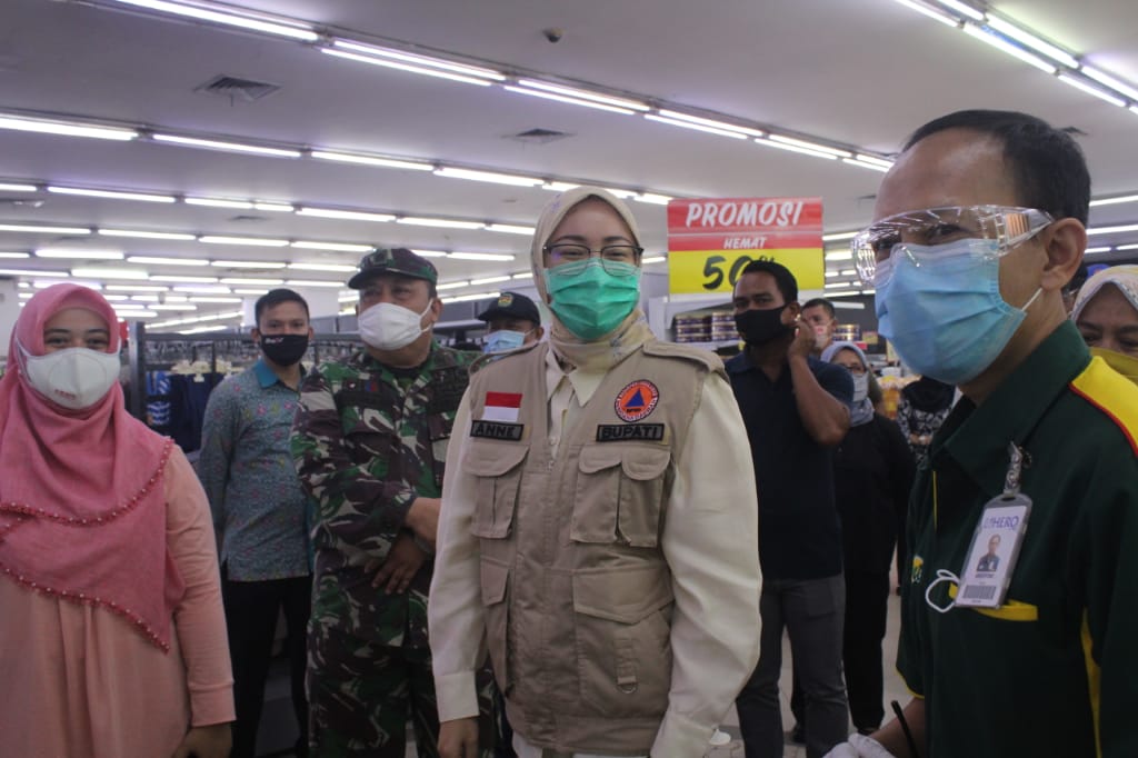 Pemkab Purwakarta Pastikan Pertokoan dan Pusat Perbelanjaan Jalankan Protokol Kesehatan New Normal