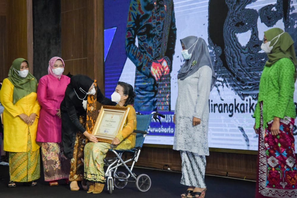 Spirit Kemandirian Kartini untuk Melanjutkan Purwakarta Istimewa