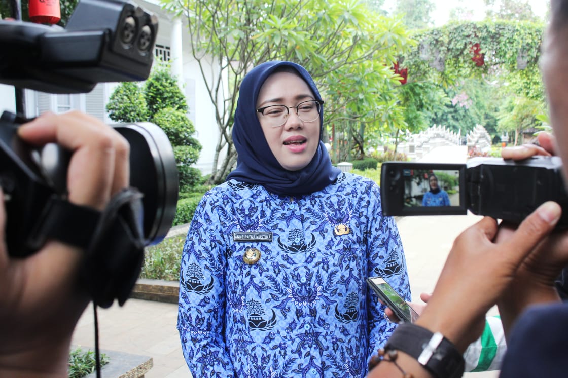  Bupati Purwakarta Apresiasi Kepolisian Ungkap Keberadaan Lahan Ganja di Sukasari