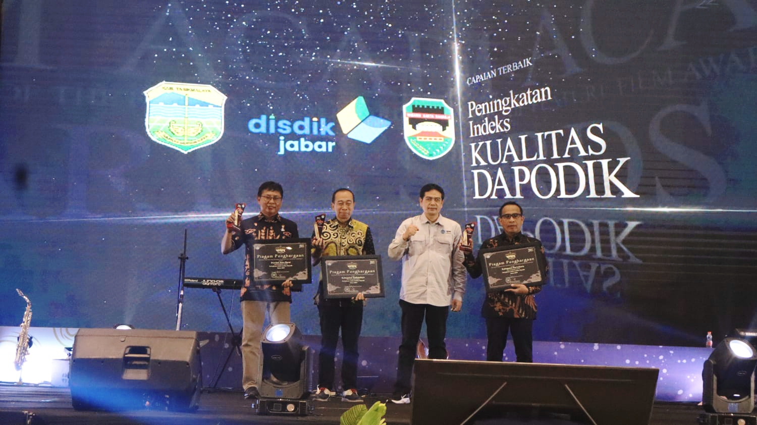 Disdik Purwakarta Raih Sejumlah Penghargaan BBPMP Award 2024