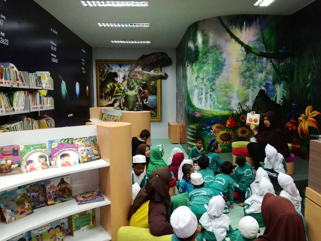 Purwakarta Gratiskan 