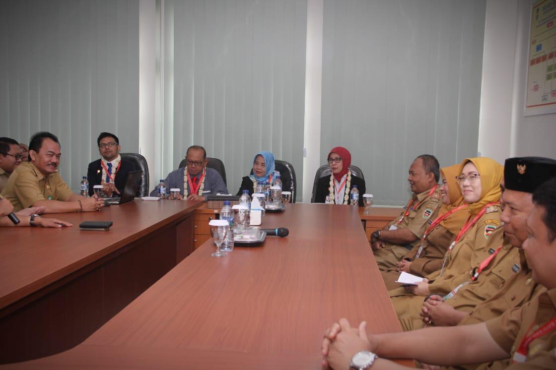 Pemda Purwakarta Terima Tim Surveior KARS