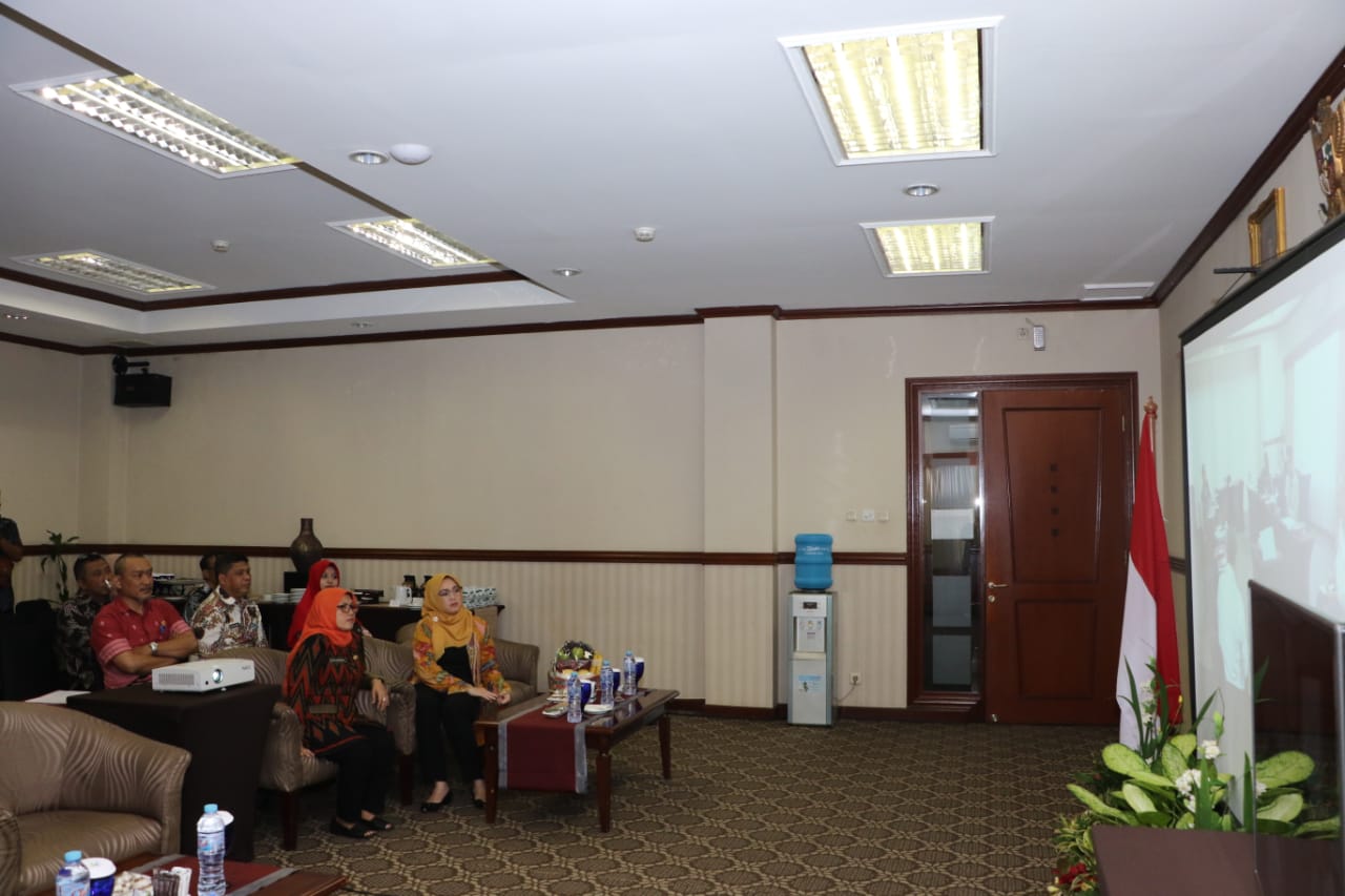 Bupati Purwakarta Nonton Bareng Ujian Akhir Open Bidding Jabatan Pimpinan Tinggi