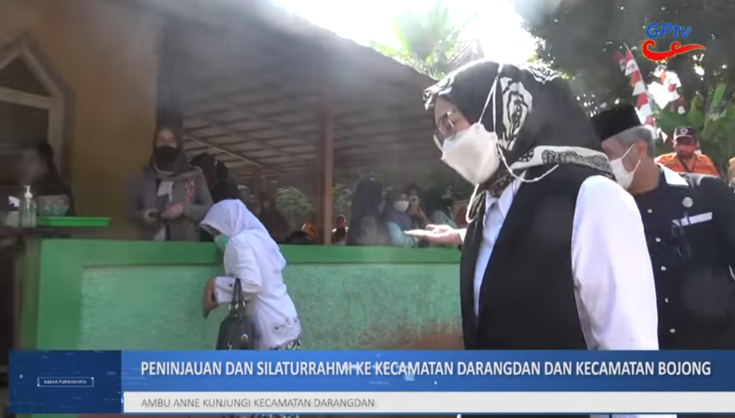 BONCENG SEPEDA MOTOR, AMBU MARATON TINJAU BEBERAPA DESA KECAMATAN BOJONG DAN DARANGDAN