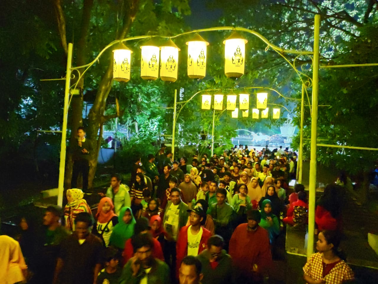 Wow 68 Ribu Wisatawan Kunjungi Taman Air Mancur Sri Baduga Di Malam Tahun Baru