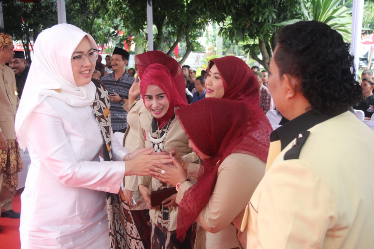 Bupati Anne, Nyi Pohaci Hanya Sebuah Branding