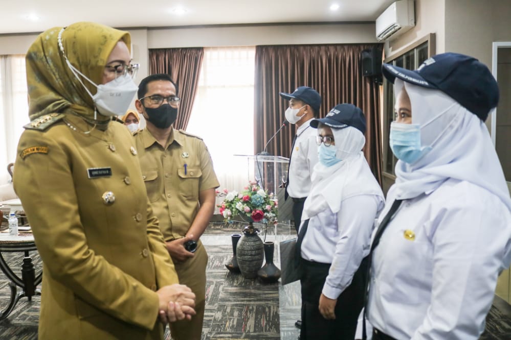 Bupati Purwakarta Lepas Ratusan Peserta Pelatihan Dasar CPNS