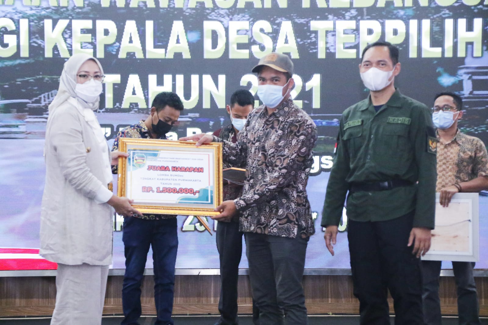 Pemkab Purwakarta Gojlok Wawasan Kebangsaan Ratusan Kepala Desa