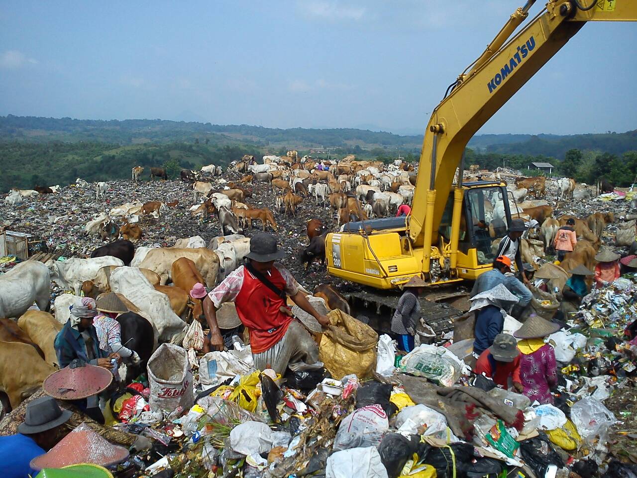 Volume Sampah Meningkat, Dinas Lingkungan Hidup Upayakan Penambahan Luas TPA Cikolotok