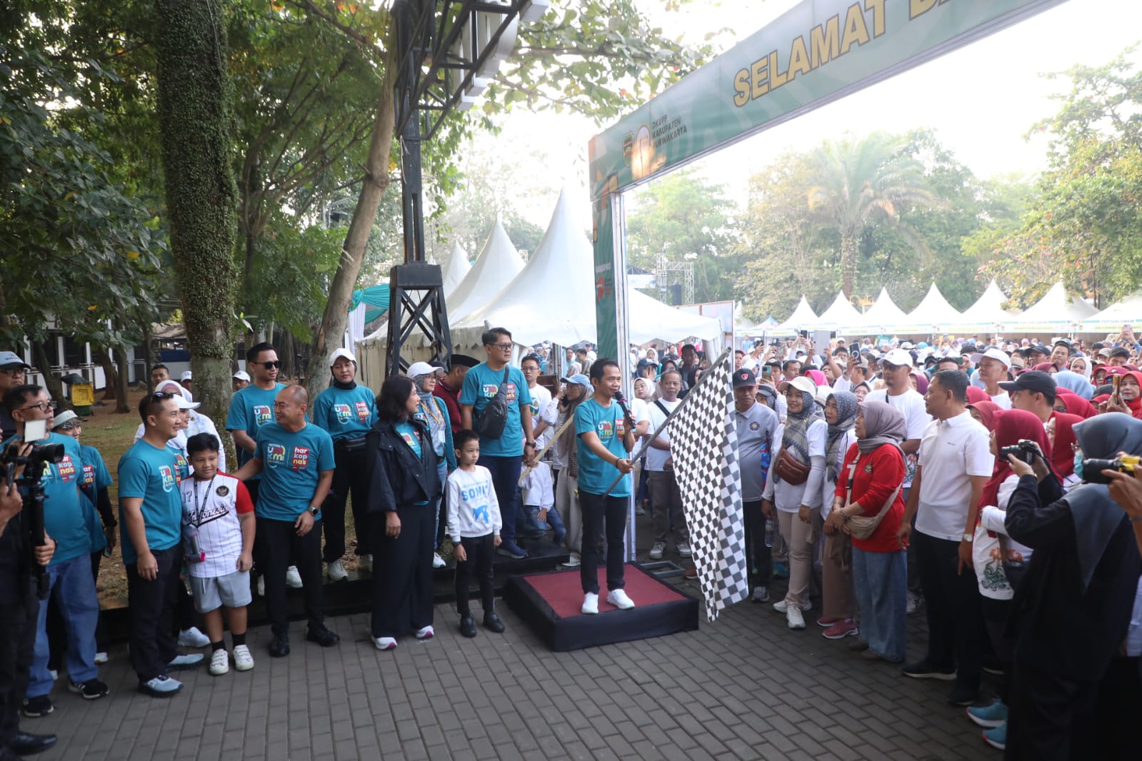 Festival UMKM dan Harkopnas Semarakkan Hari Jadi Purwakarta, Om Zein Ajak Warga Bangga Produk Lokal
