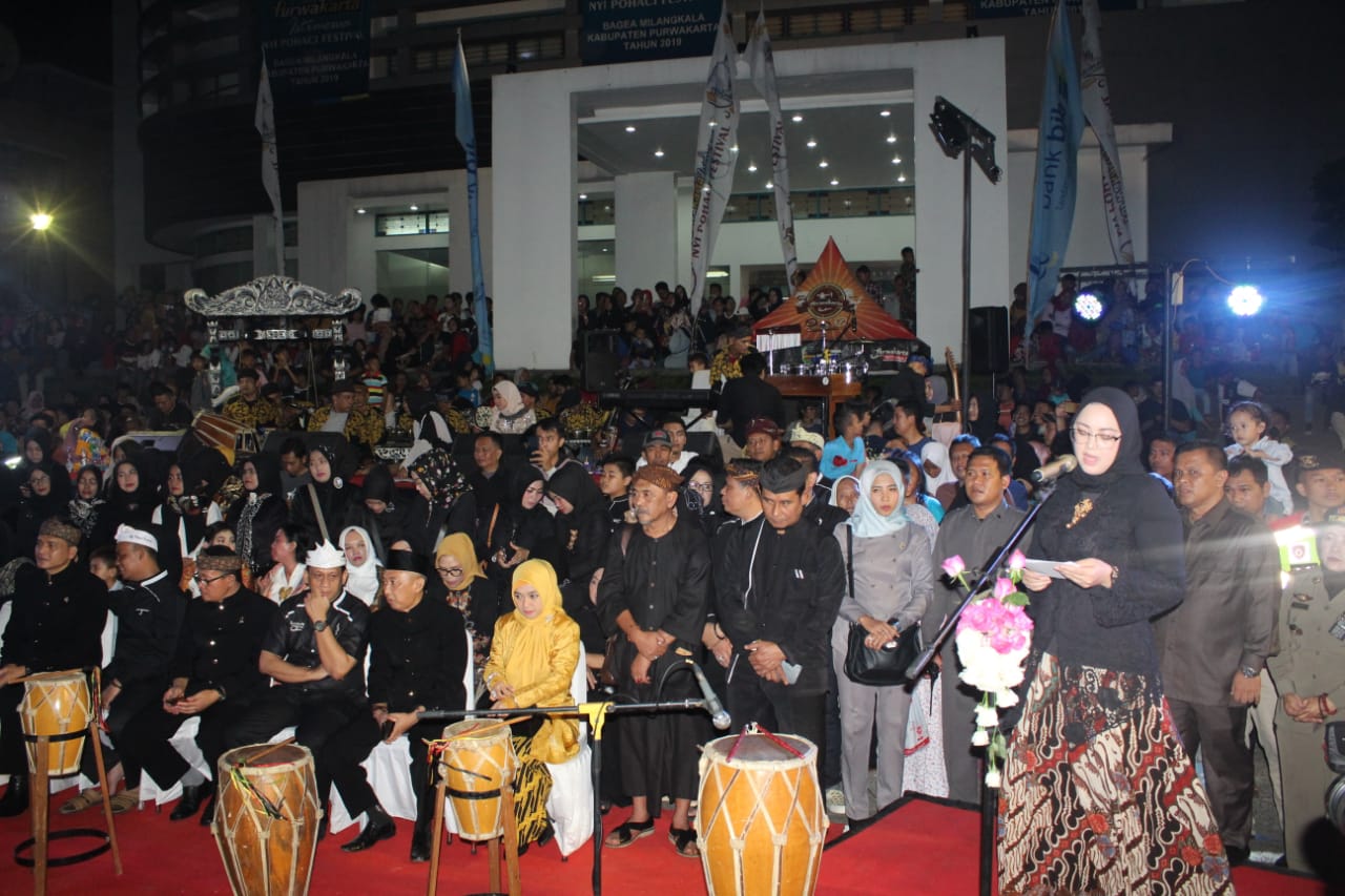 1000 penari jaipong dan Putu Gratis, Meriahkan Festival Kuliner Nyi Pohaci